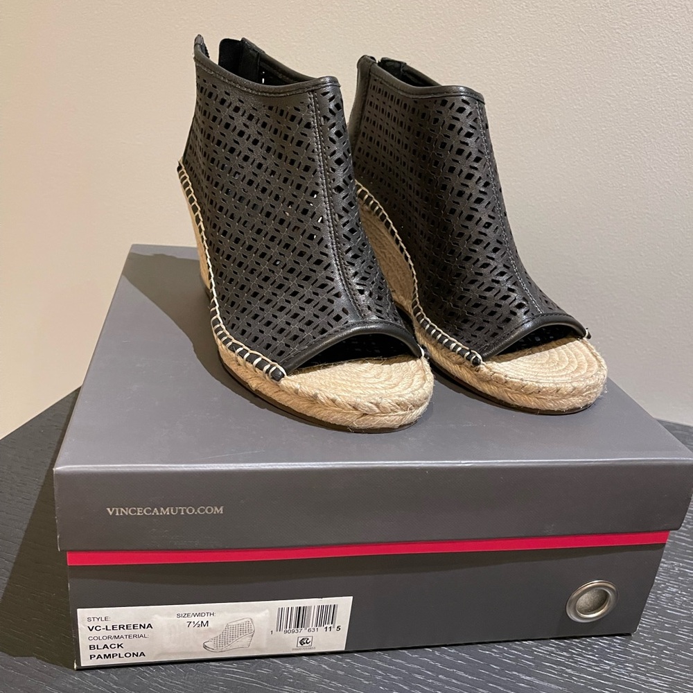 Vince Camuto VC Lereena Black Pamplona Wedge/Boot